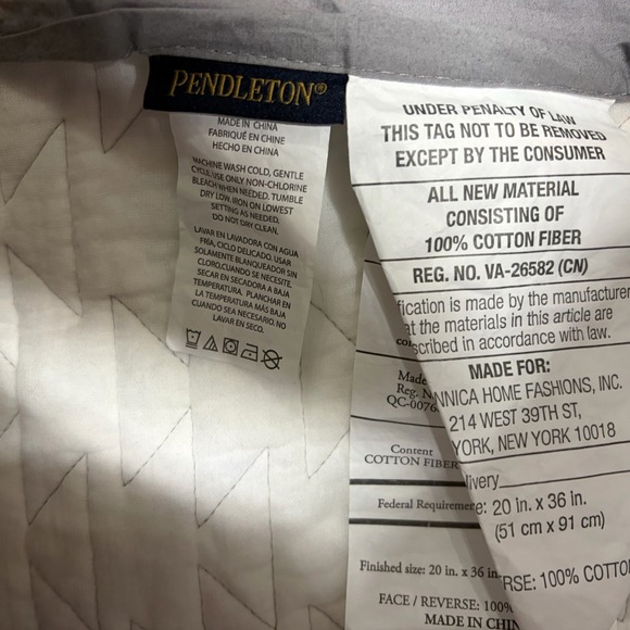 Pendleton King Grey Aztec Harding Reversible Quilt & 2 Pillow Sham Coverlet Set - Picture 6 of 8